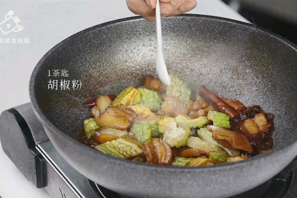 家常苦瓜烧肉 夏季消暑去燥必备的做法图解12