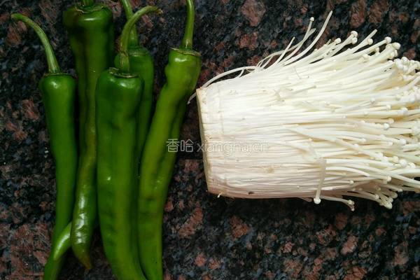 虾球烩金针菇的做法图解3