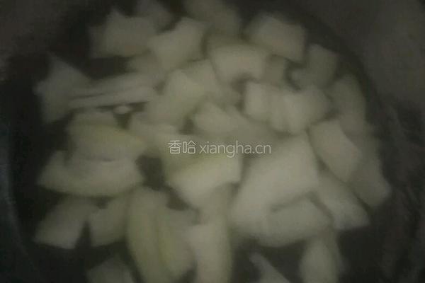 肉丸冬瓜汤的做法图解2