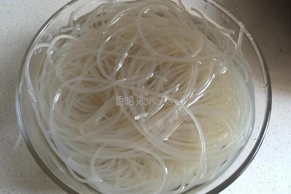 肉末粉丝的做法图解2