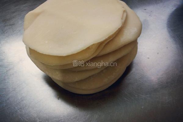玫瑰花饺的做法图解2