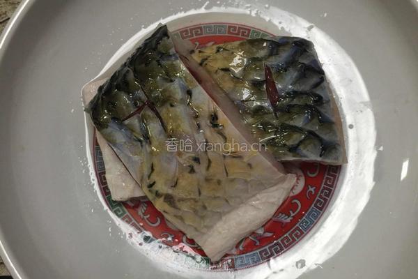 红烧草鱼的做法图解3