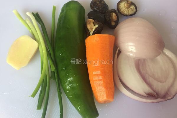 牛腩洋葱糯米蛋的做法图解2