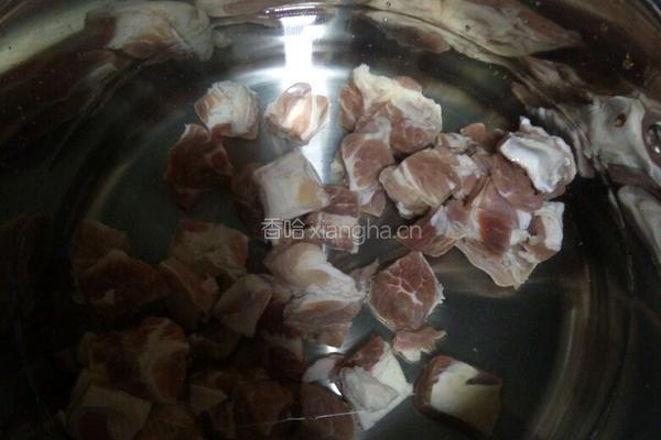 萝卜炖牛腩的做法图解4