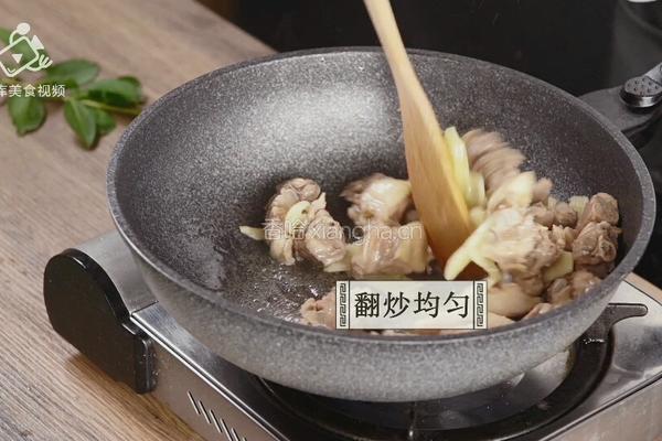 最热大暑时 补脾健胃子姜鸭的做法图解6