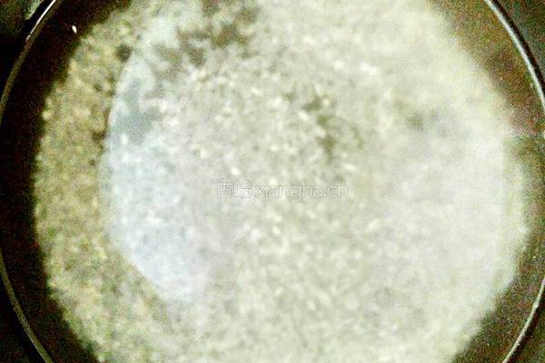 玉米青豆鲜虾粥的做法图解1