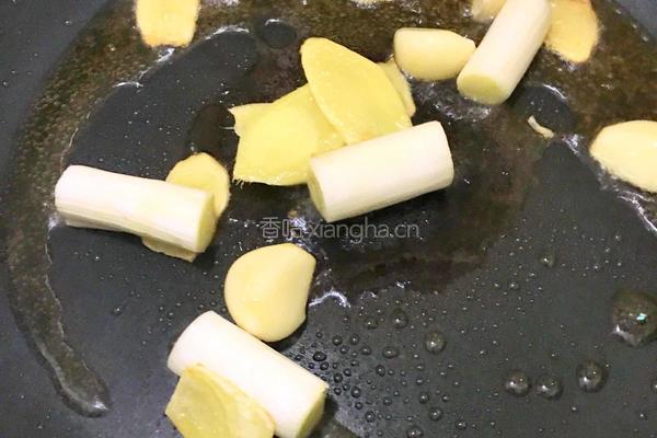 轻易拴住全家胃的「三杯鸡」的做法图解7