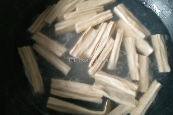 凉拌腐竹的做法图解2