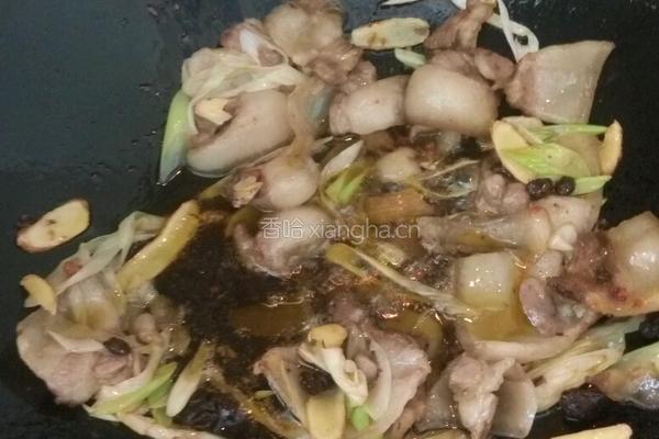 蒜台炒肉的做法图解4