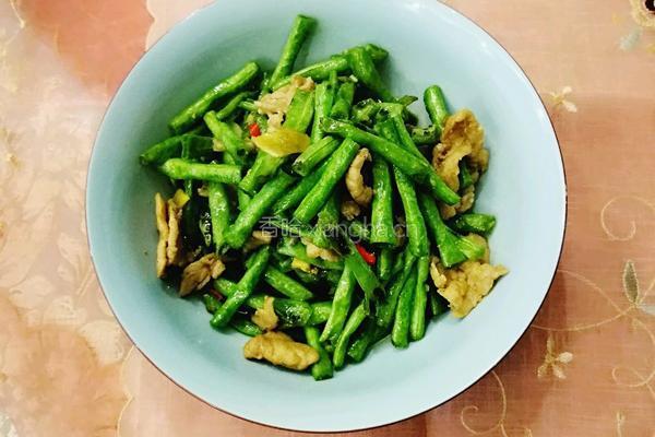 干煸豇豆炒肉片