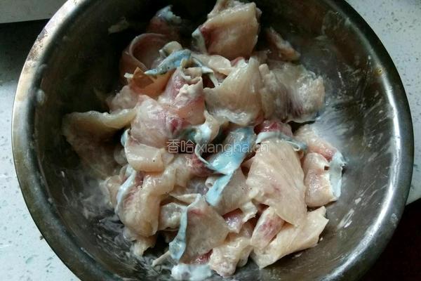 番茄溜鱼片的做法图解4