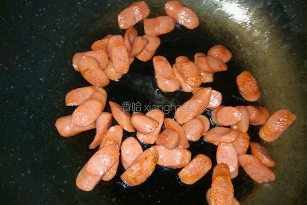 甜椒豆芽炒鸡肉肠的做法图解3