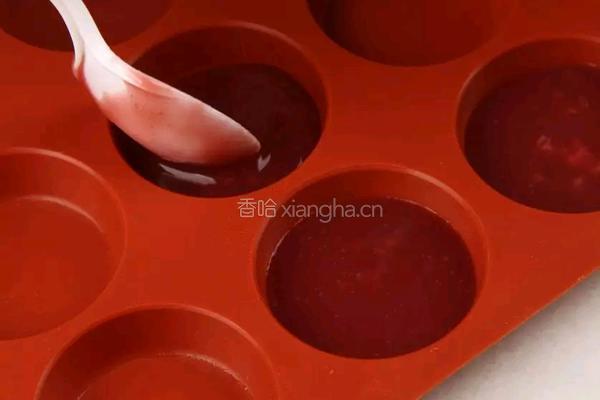 芒果慕斯的做法图解2