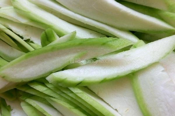 丝瓜肉片的做法图解2
