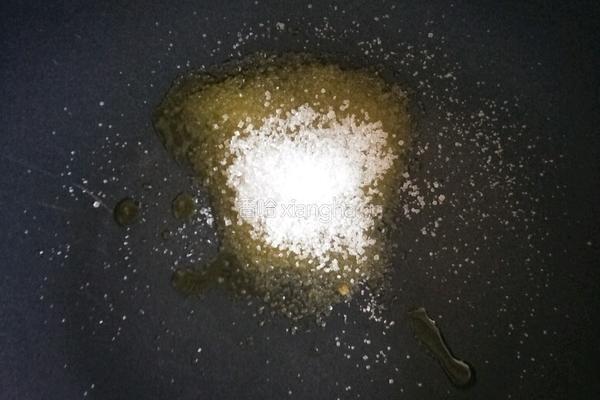 拔丝地瓜的做法图解8