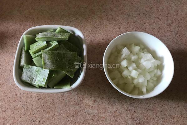 冬瓜薏仁汤的做法图解3