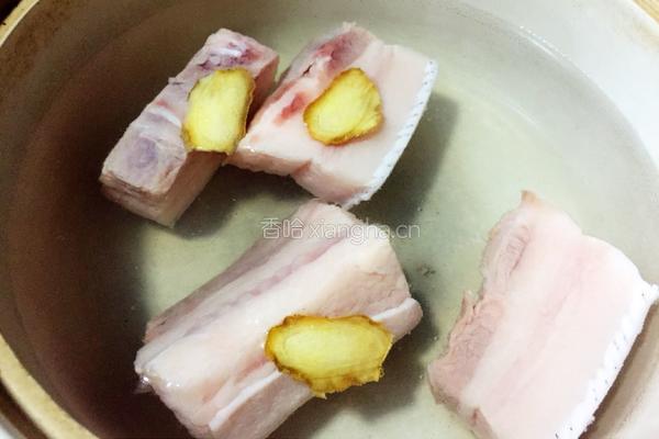 蒜泥白肉的做法图解2