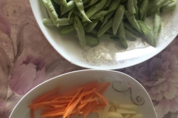 清炒豆角的做法图解1