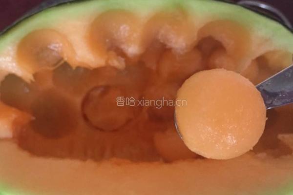 鲨鱼嘴哈密瓜的做法图解8