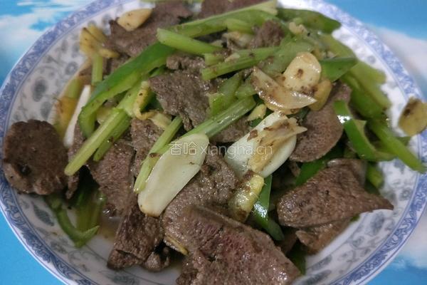 芹菜炒猪肝的做法图解7