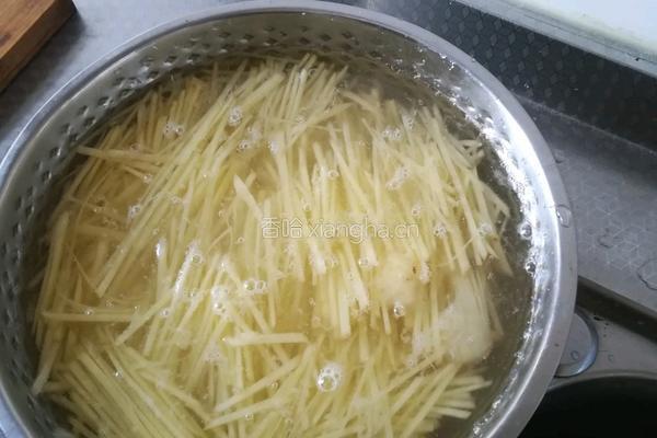 家常土豆丝卷饼的做法图解14