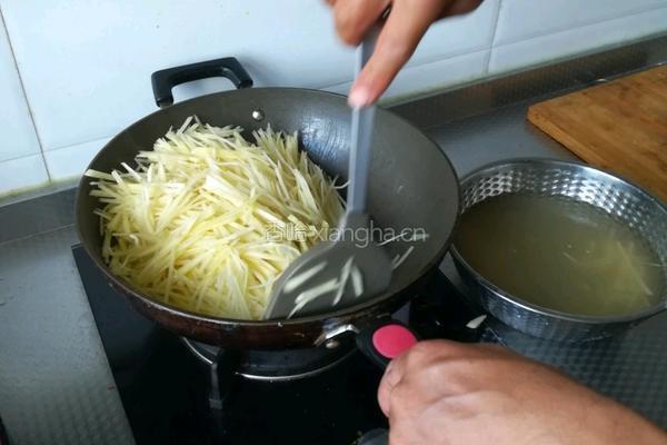 家常土豆丝卷饼的做法图解16