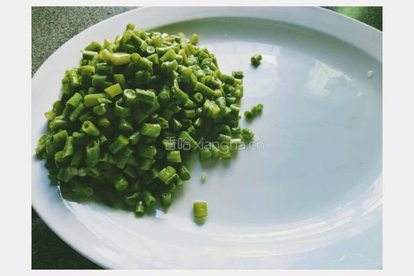 豆角肉馅煎包子的做法图解5