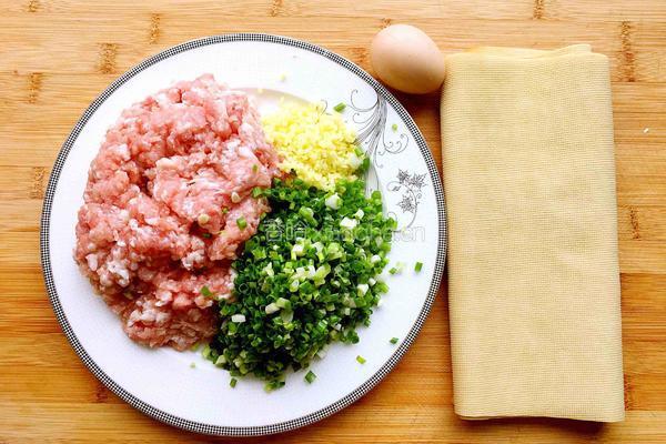 豆皮肉卷的做法图解1