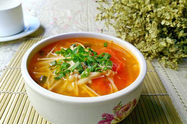 番茄金针菇汤的做法图解11
