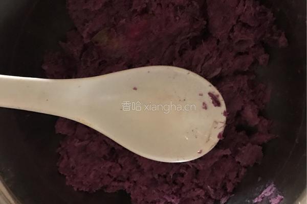 自制紫薯饼～的做法图解1