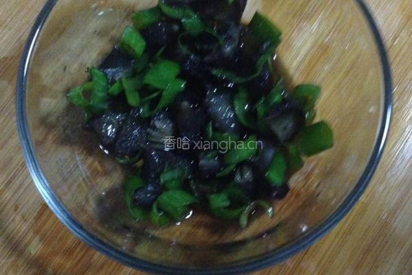 凉拌海参的做法图解2