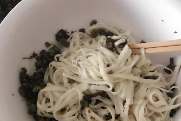 肉末芸豆橄榄菜的做法图解13
