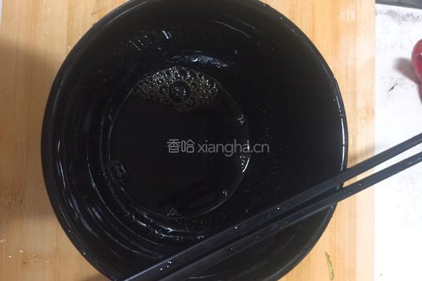 青瓜拌香菜的做法图解6