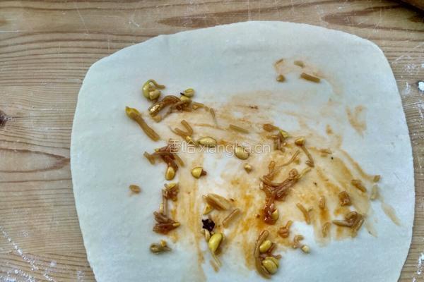 豆芽粉丝包的做法图解10