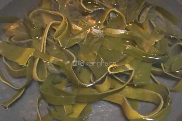 海带骨头汤的做法图解3