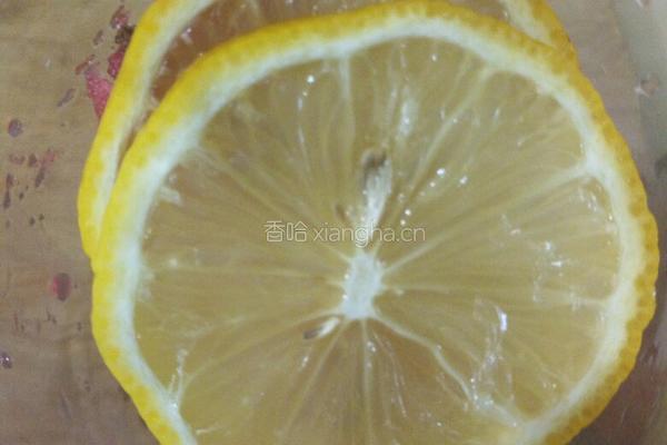 柠檬菊花冰格西瓜饮品的做法图解5