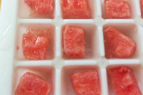 水晶西瓜方块冰的做法图解4