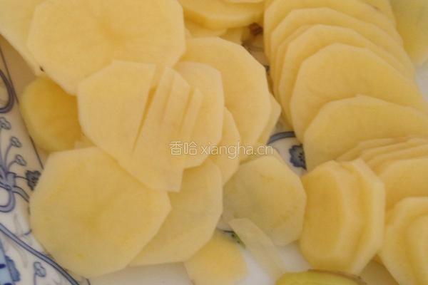 虾仁土豆片的做法图解5