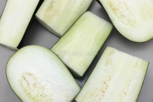肉沫蒸茄子的做法图解3