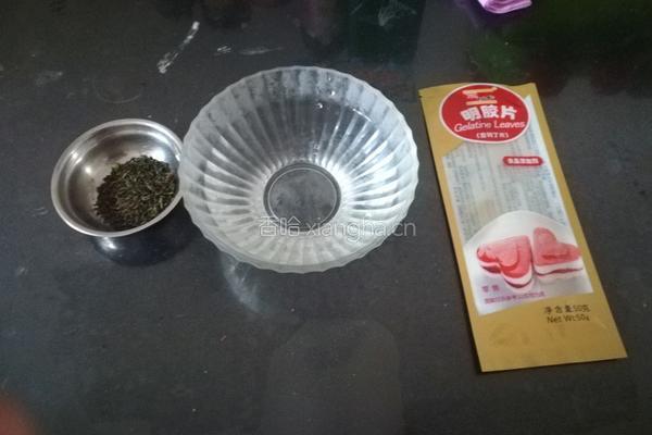 纯绿茶布丁（超懒人版）的做法图解1