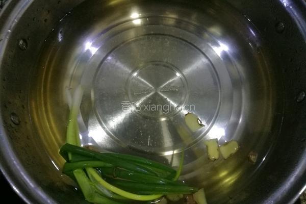 粤式白灼虾的做法图解2