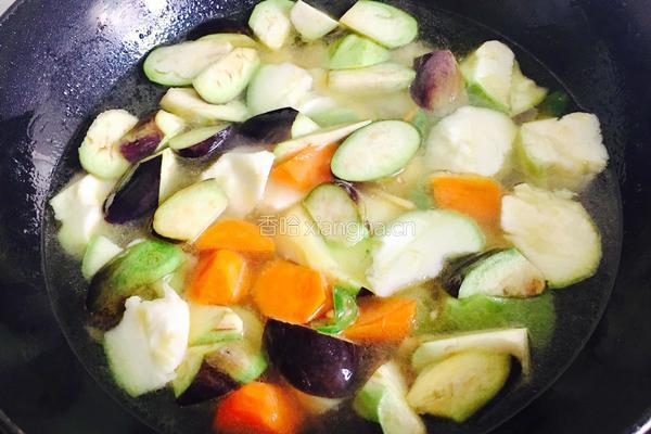土豆炖杂蔬的做法图解8