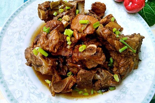 炖排骨的做法图解1
