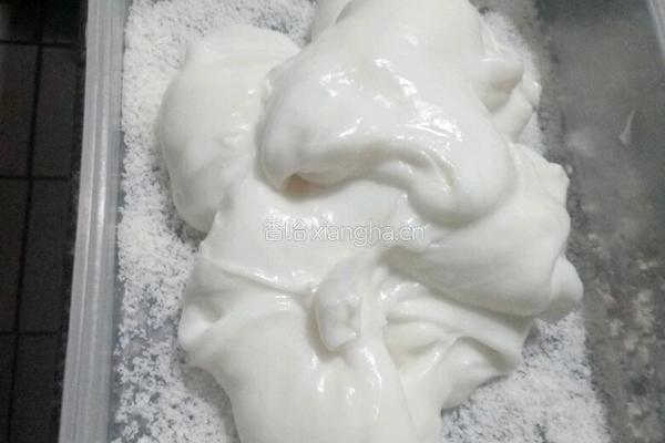 椰蓉牛奶椰汁糕的做法图解6