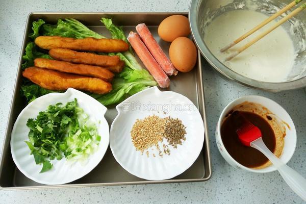东北鸡蛋饼的做法图解8
