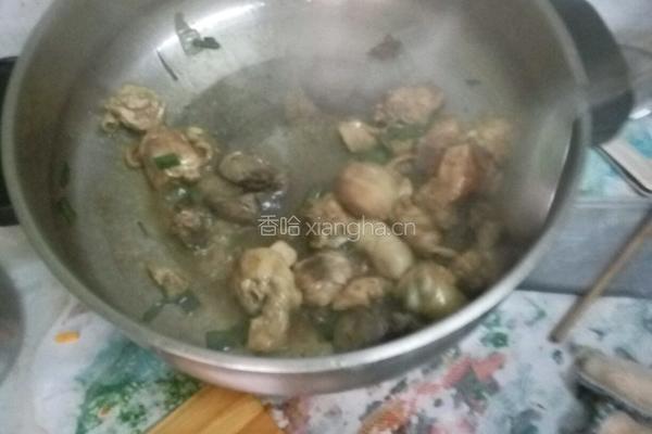 鸡大腿鸡肝炖粉条的做法图解9
