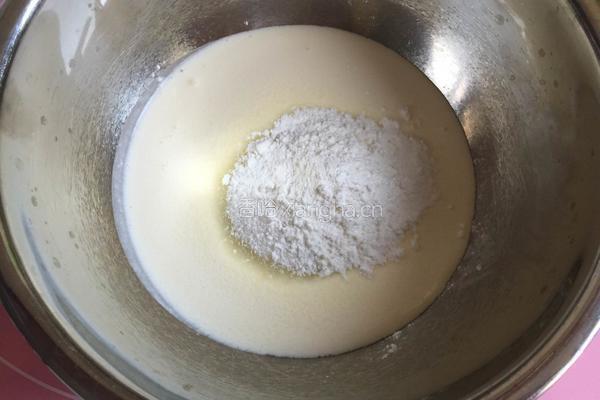 鲜奶油蜜桃派的做法图解11