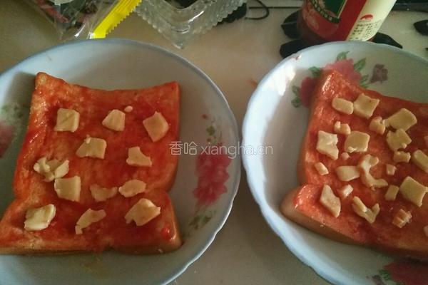 微波炉吐司披萨的做法图解3