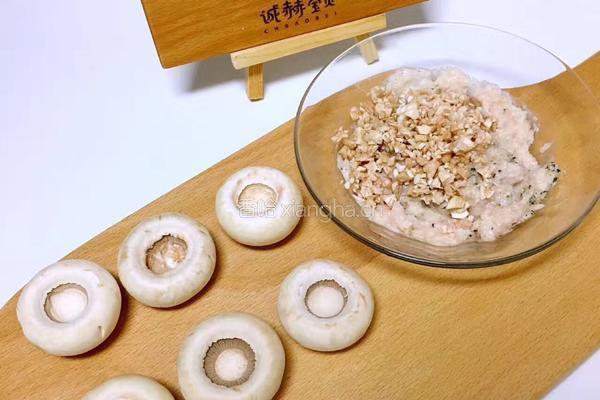 口菇生煎，又香又味美的做法图解4