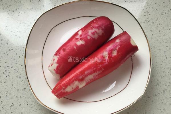 水萝卜炒肉的做法图解1